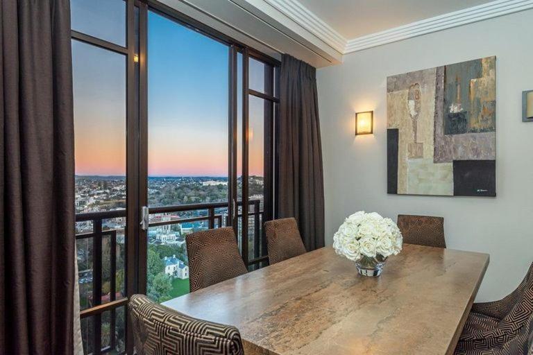 Qv Upscale Spacious Apt W/ Parking & Wifi 1038 Auckland Bagian luar foto